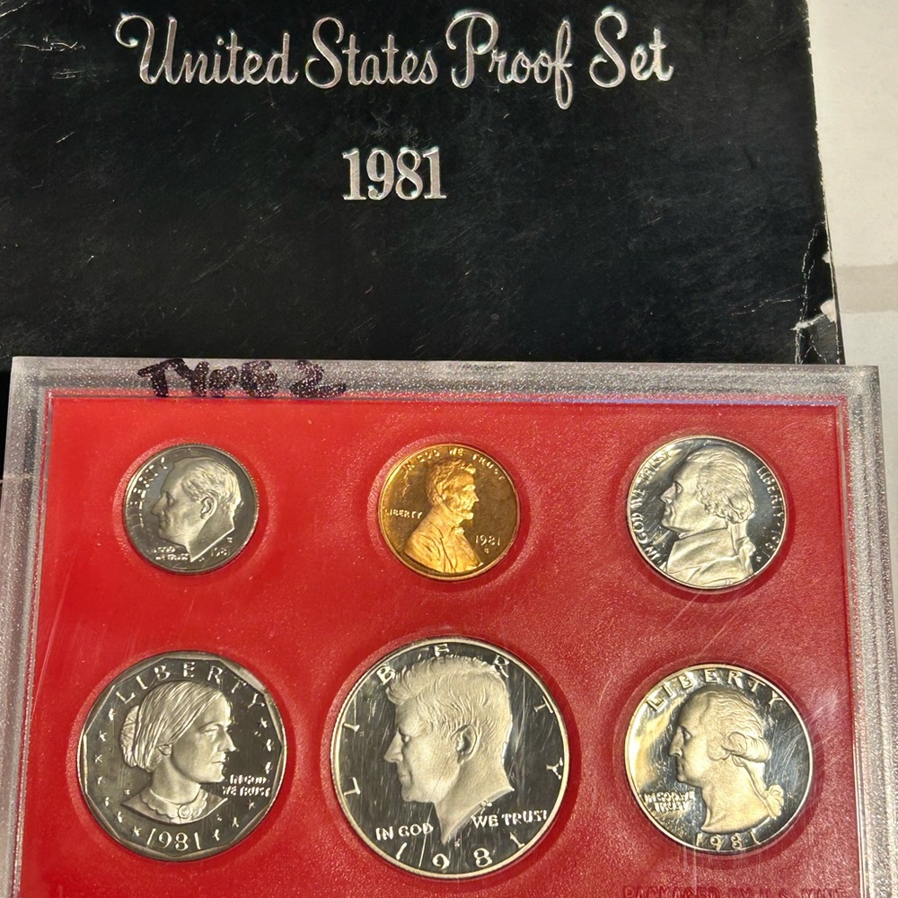 1981S proof set type 2